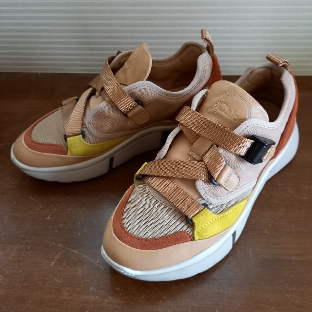オンラインストア安い Chloe 「Sonnie」ロートップス スニーカー