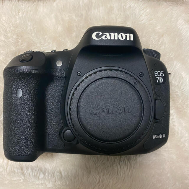 CANON EOS 7D MARK2