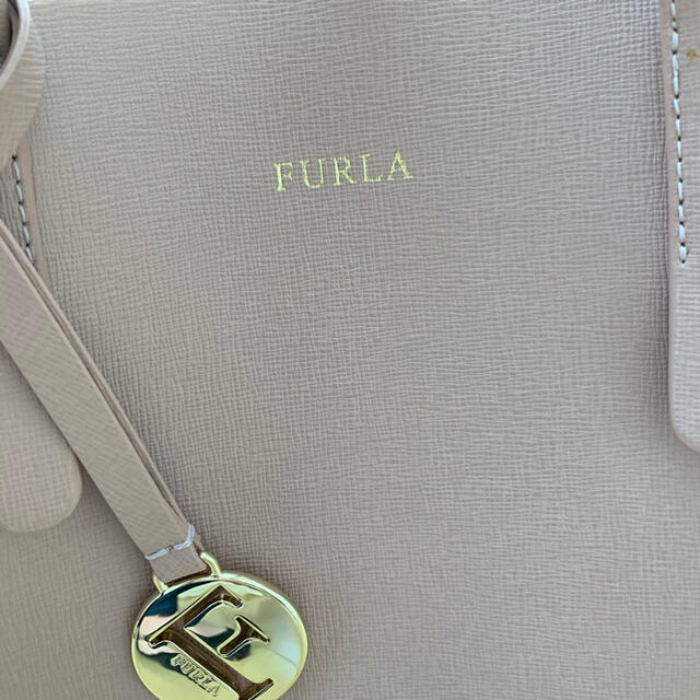 Furla(フルラ)のFURLA フルラ　サリー　トートバッグ　美品 レディースのバッグ(トートバッグ)の商品写真