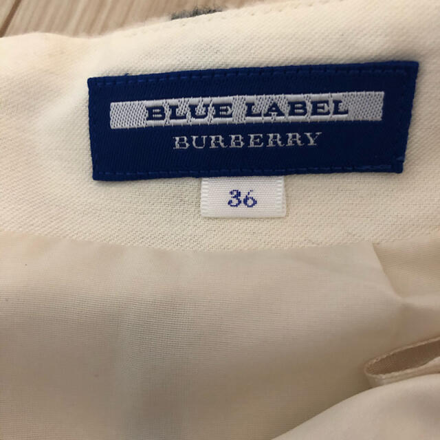 BURBERRY BLUE LABEL(バーバリーブルーレーベル)のBurberry BLUE LABEL チェックスカート レディースのスカート(ミニスカート)の商品写真
