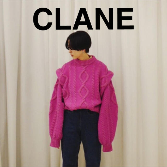 CLANE TUCK SHOULDER CABLE KNIT