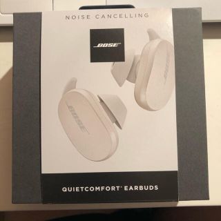 ボーズ(BOSE)のbose quiet comfort earbuds(ヘッドフォン/イヤフォン)