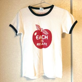 最終値下げ　ワッフルTシャツ りんご柄(Tシャツ(半袖/袖なし))