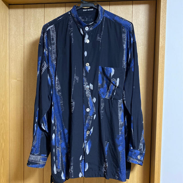 ISSEY MIYAKE(イッセイミヤケ)のissey miyake レーヨンシャツ メンズのトップス(シャツ)の商品写真