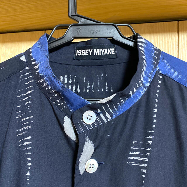 ISSEY MIYAKE(イッセイミヤケ)のissey miyake レーヨンシャツ メンズのトップス(シャツ)の商品写真