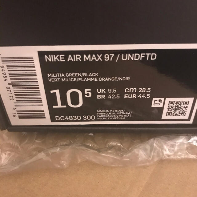 NIKE(ナイキ)のUNDEFEATED x NIKE AIR MAX 97 "OLIVE" メンズの靴/シューズ(スニーカー)の商品写真