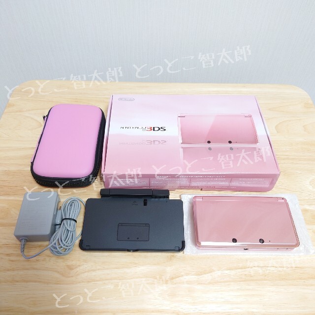 ニンテンドー3DS(ニンテンドー3DS)のNintendo 3DS 本体 ミスティピンク 充電器付き 任天堂 ニンテンドー エンタメ/ホビーのゲームソフト/ゲーム機本体(携帯用ゲーム機本体)の商品写真