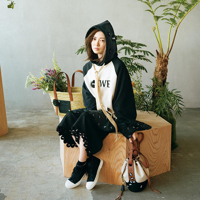 LOEWE - LOEWE トトロ マックロクロスケ フーディーの通販 by りんご