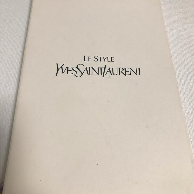 Yves Saint Laurent Beaute(イヴサンローランボーテ)の★Bluemoon様専用★イヴ・サンローラン　YSL ハンドミラー☆ レディースのファッション小物(ミラー)の商品写真