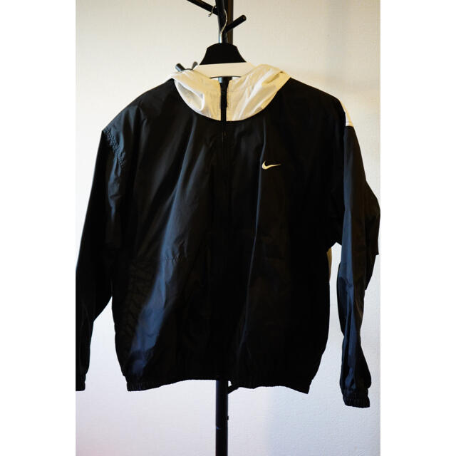 NIKE(ナイキ)の【古着】Nike Nylon Reversible Jacket メンズのジャケット/アウター(ナイロンジャケット)の商品写真