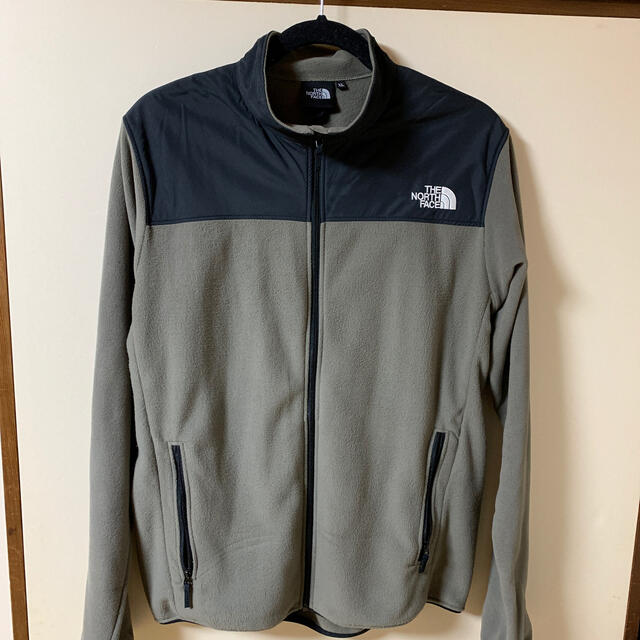 THE NORTH FACE(ザノースフェイス)のTHE NORTHFACE マウンテンバーサマイクロジャケット ブラウン XL メンズのジャケット/アウター(その他)の商品写真