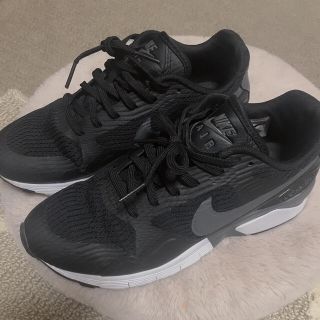 ナイキ(NIKE)のNIKE ブラックスニーカー(スニーカー)