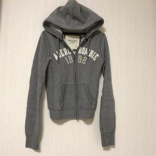 アバクロンビーアンドフィッチ(Abercrombie&Fitch)のAbercrombie & Fitch パーカー(パーカー)