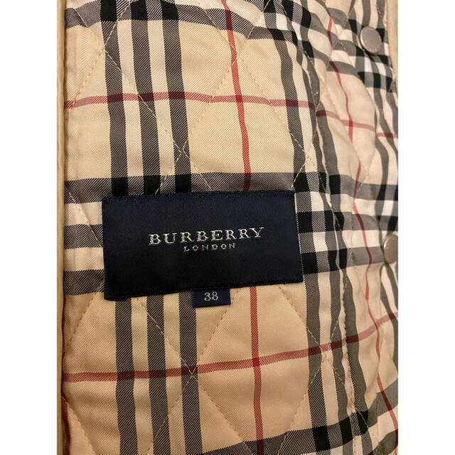 BURBERRY(バーバリー)のBURBERRY バーバリー　キルティングジャケット　38サイズ レディースのジャケット/アウター(ダウンジャケット)の商品写真