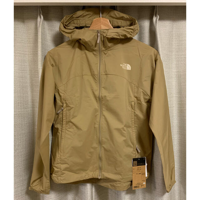 THE NORTH FACE(ザノースフェイス)のTHE NORTH FACE  ノースフェイス　スワローテイルフーディー レディースのジャケット/アウター(ナイロンジャケット)の商品写真