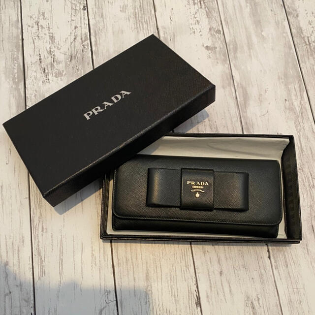 PRADA(プラダ)のプラダ　長財布 レディースのファッション小物(財布)の商品写真