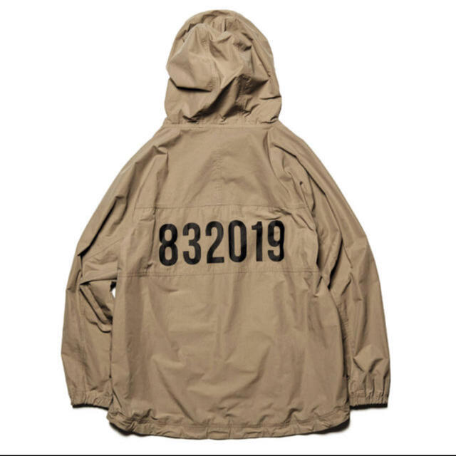 uniform experiment(ユニフォームエクスペリメント)の19aw uniform experiment HALF ZIP ANORAK  メンズのジャケット/アウター(ナイロンジャケット)の商品写真