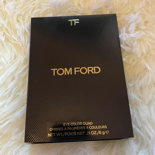 TOM FORD(トムフォード)の新品★トム フォード ビューティ アイ カラー クォード 4A ハネムーン コスメ/美容のベースメイク/化粧品(アイシャドウ)の商品写真