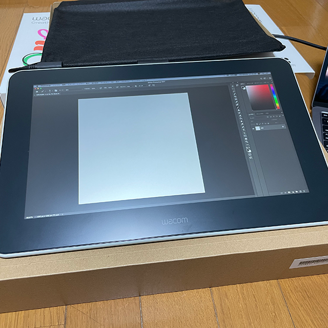 Wacom(ワコム)のワコム 13.3インチ 液晶ペンタブレット Wacom One 13 スマホ/家電/カメラのPC/タブレット(PC周辺機器)の商品写真