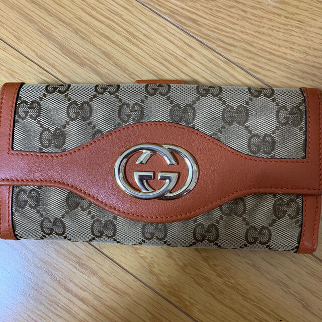 Gucci(グッチ)のGUCCI 長財布 レディースのファッション小物(財布)の商品写真