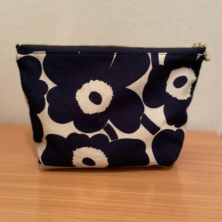 マリメッコ(marimekko)のマリメッコ　ハンドメイド　ファスナーポーチ(ポーチ)