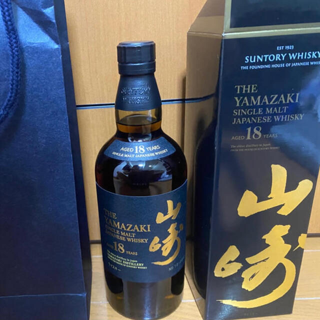 山崎18年700ml酒