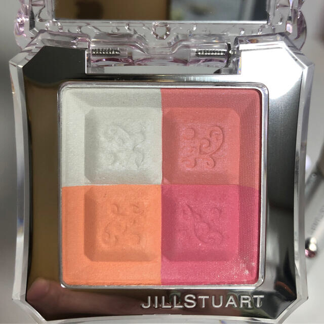 JILLSTUART(ジルスチュアート)のチーク ミックスブラッシュコンパクト N コスメ/美容のベースメイク/化粧品(チーク)の商品写真