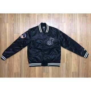 サブサエティ(Subciety)の美品 Subciety × Majestic スタジャン M 黒 ペイズリー(スタジャン)