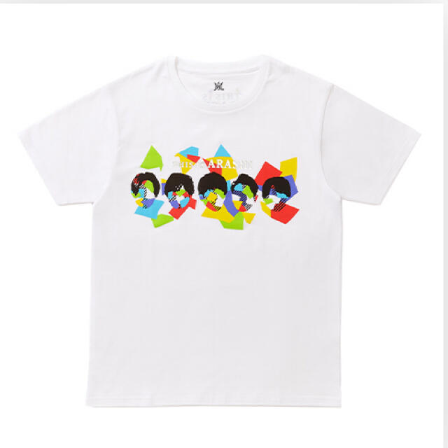 嵐(アラシ)の「This is 嵐 グッズ」Tシャツ(白)とバスタオル エンタメ/ホビーのタレントグッズ(アイドルグッズ)の商品写真