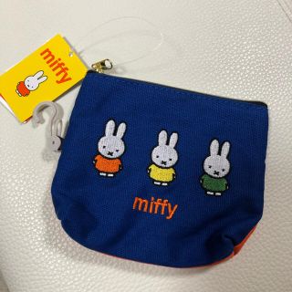 シマムラ(しまむら)の新品タグ付き♡ミッフィーティッシュケース　miffy 青(ポーチ)