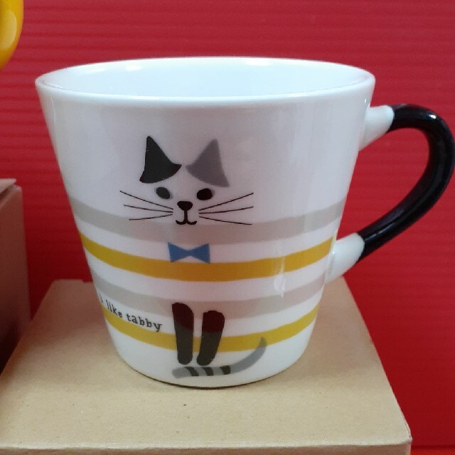 新品》DECOLE ニャオマグ・HAPPY CATマグ ２個セット