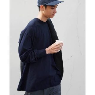 コモリ(COMOLI)の久米繊維　ロングスリーブシャツ　ネイビー　試着のみ(Tシャツ/カットソー(七分/長袖))