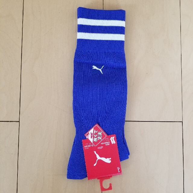 PUMA(プーマ)の23-25cm プーマ サッカーソックス スポーツ/アウトドアのサッカー/フットサル(その他)の商品写真