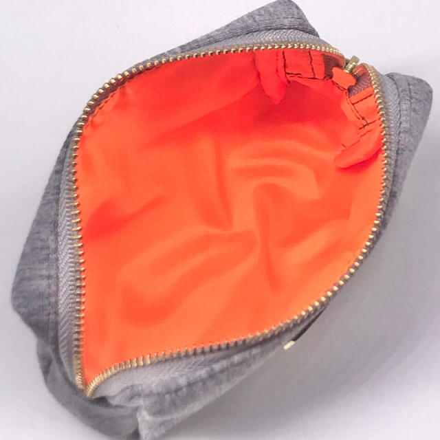 新発売☆NoaHsarkアイコス830柔らか素材　杢グレー レディースのバッグ(ボディバッグ/ウエストポーチ)の商品写真