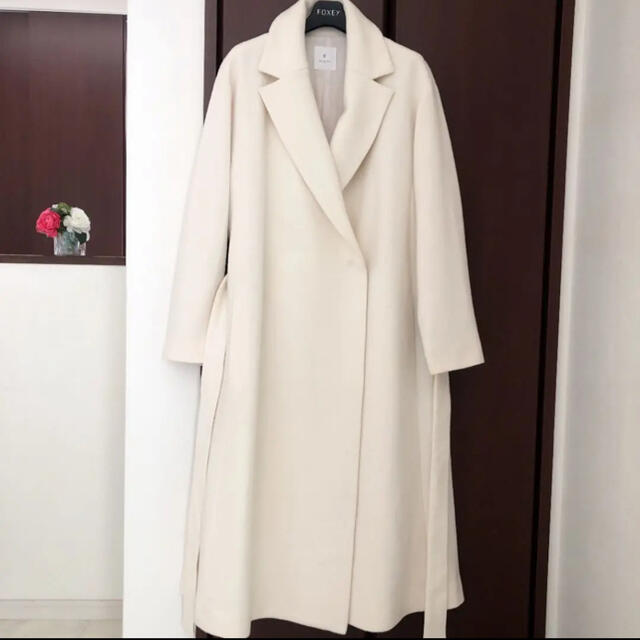 極美品‼️【エポカEPOCA】上品なウールベルテッドコート　オフホワイト白