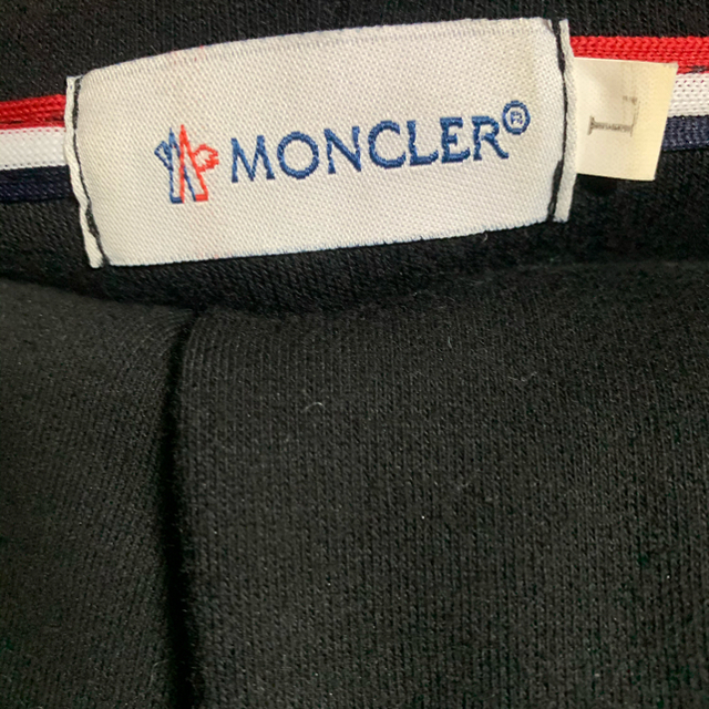 MONCLER(モンクレール)のモンクレールスエットセットアップ メンズのトップス(パーカー)の商品写真