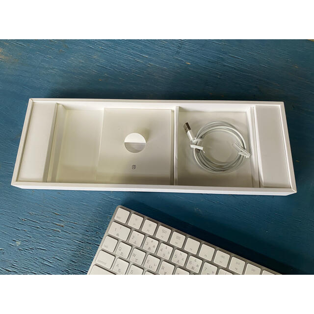 Apple(アップル)のApple Magic KeyBoard jis TrackPad2 スマホ/家電/カメラのPC/タブレット(PC周辺機器)の商品写真