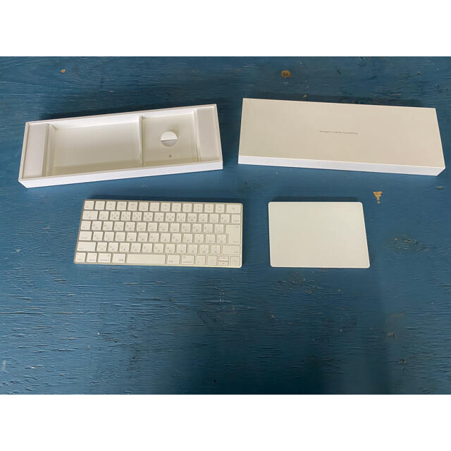 Apple(アップル)のApple Magic KeyBoard jis TrackPad2 スマホ/家電/カメラのPC/タブレット(PC周辺機器)の商品写真