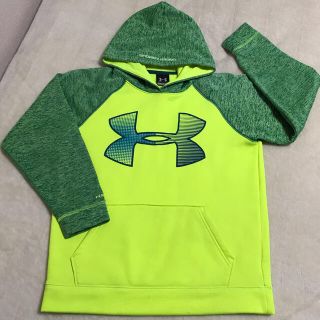 アンダーアーマー(UNDER ARMOUR)のはる様専用 美品！キッズUNDERARMOUR パーカー YLG/150-160(Tシャツ/カットソー)