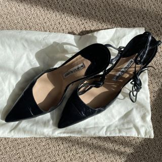 マノロブラニク(MANOLO BLAHNIK)の専用マノロブラニク  37 1/2 レザーヒール(ハイヒール/パンプス)