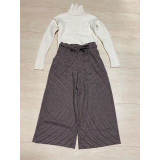 ザラ(ZARA)の⭐︎ZARA 千鳥柄ワイドパンツ(バギーパンツ)