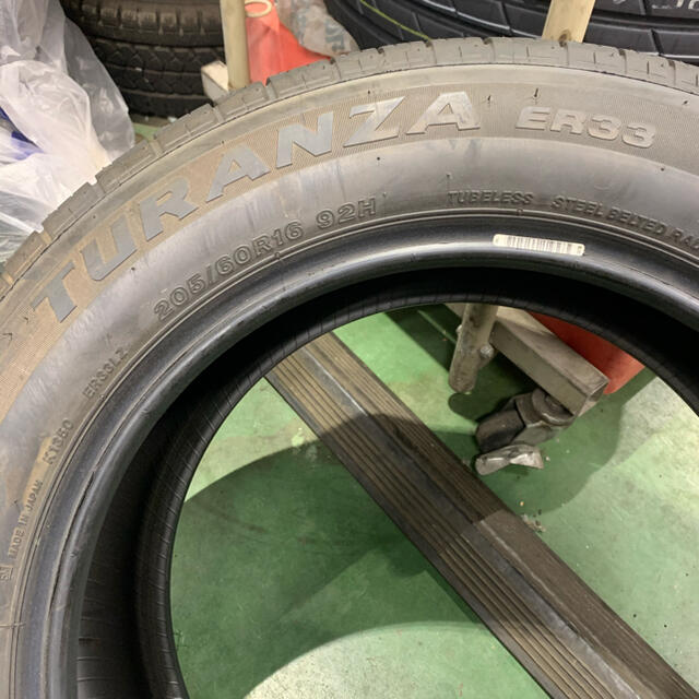 ブリヂストン　TURANZA  205/60R16 4本自動車