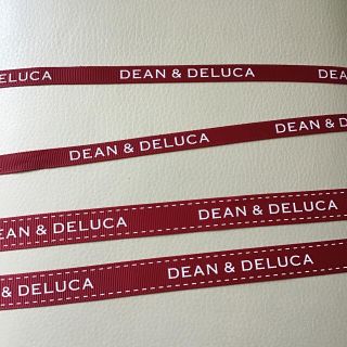 ディーンアンドデルーカ(DEAN & DELUCA)のDean&Deluca リボン　4本　ホリデー(ラッピング/包装)