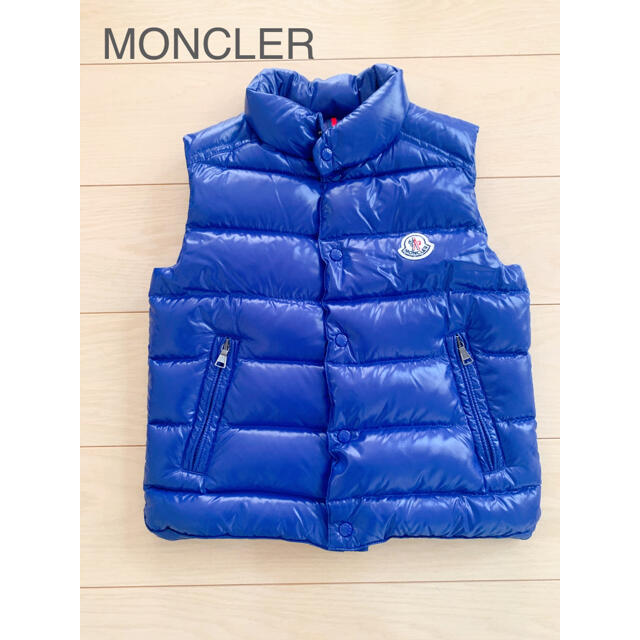 MONCLER(モンクレール)のモンクレール♡キッズ♡８A♡ダウンベスト♡ブルー キッズ/ベビー/マタニティのキッズ服男の子用(90cm~)(ジャケット/上着)の商品写真