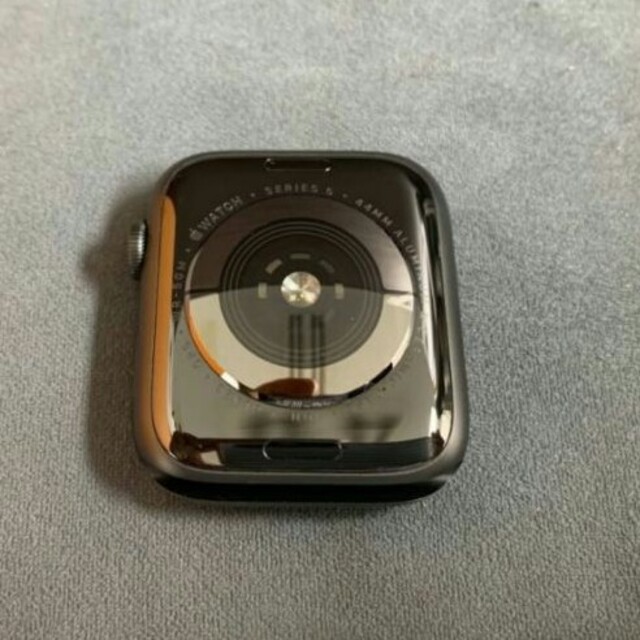 Apple Watch(アップルウォッチ)のApple Watch Series5 GPSモデル アルミニウム 44mm メンズの時計(腕時計(デジタル))の商品写真