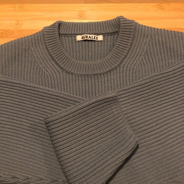 AURALEE SUPER FINE WOOL RIB KNIT BIG P/O メンズのトップス(ニット/セーター)の商品写真