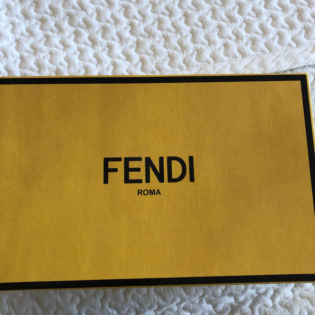 FENDI(フェンディ)のフェンディ　キッズ　シューズ　22センチ キッズ/ベビー/マタニティのキッズ靴/シューズ(15cm~)(スニーカー)の商品写真