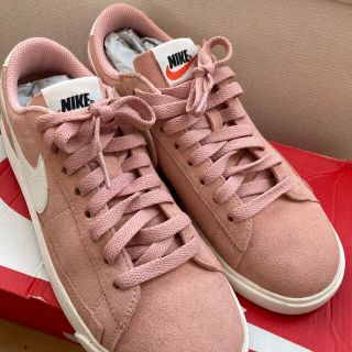 ナイキ(NIKE)のNIKE Blazer LOW SD Shoes pink 24cm(スニーカー)