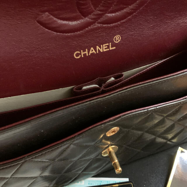 CHANEL(シャネル)のビンテージシャネル本物ラムスキンブラック レディースのバッグ(ショルダーバッグ)の商品写真