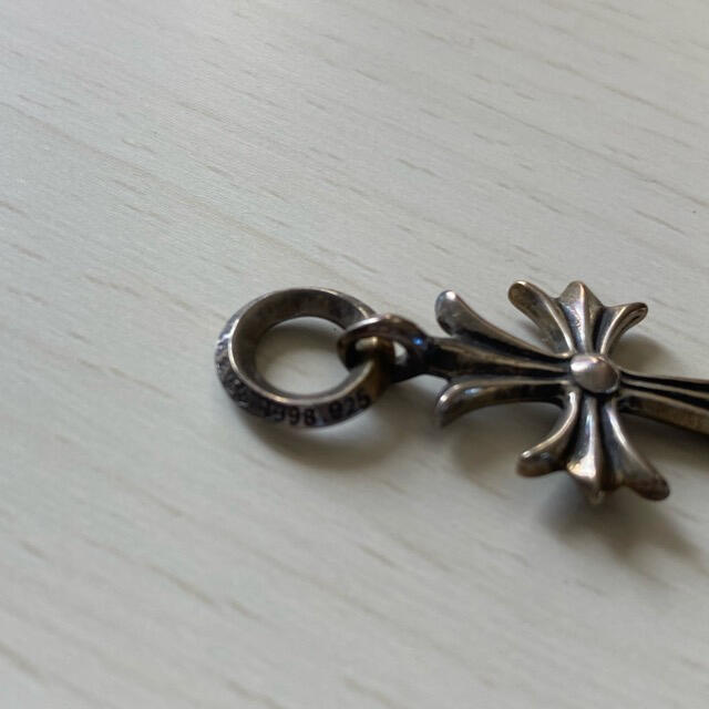 Chrome Hearts(クロムハーツ)のクロムハーツ　クロスチャーム　シルバー レディースのアクセサリー(チャーム)の商品写真